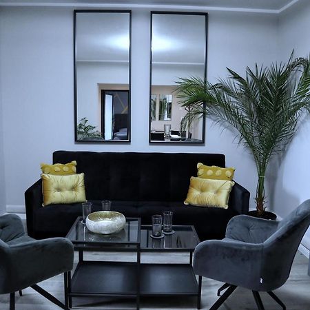 Apartament Royal Деж Екстер'єр фото