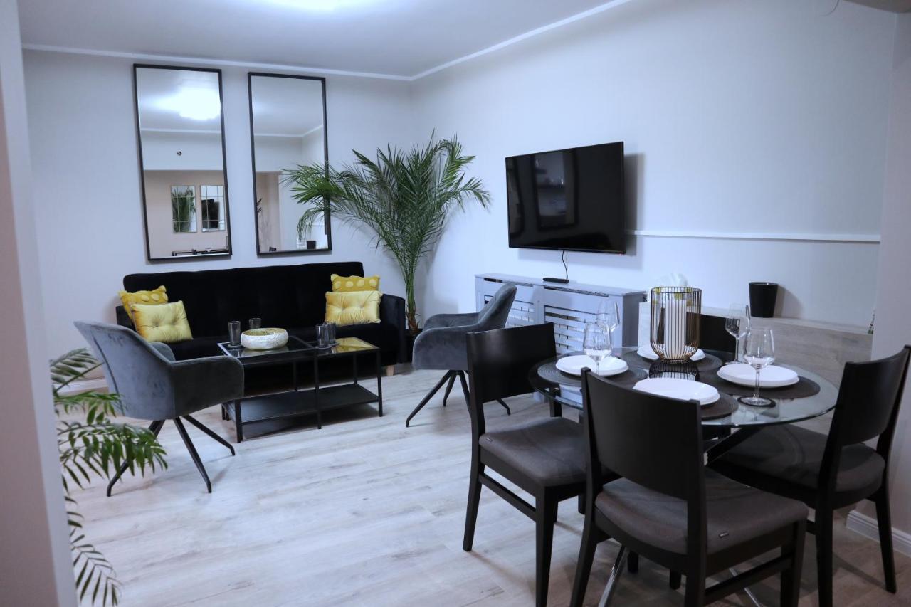 Apartament Royal Деж Екстер'єр фото