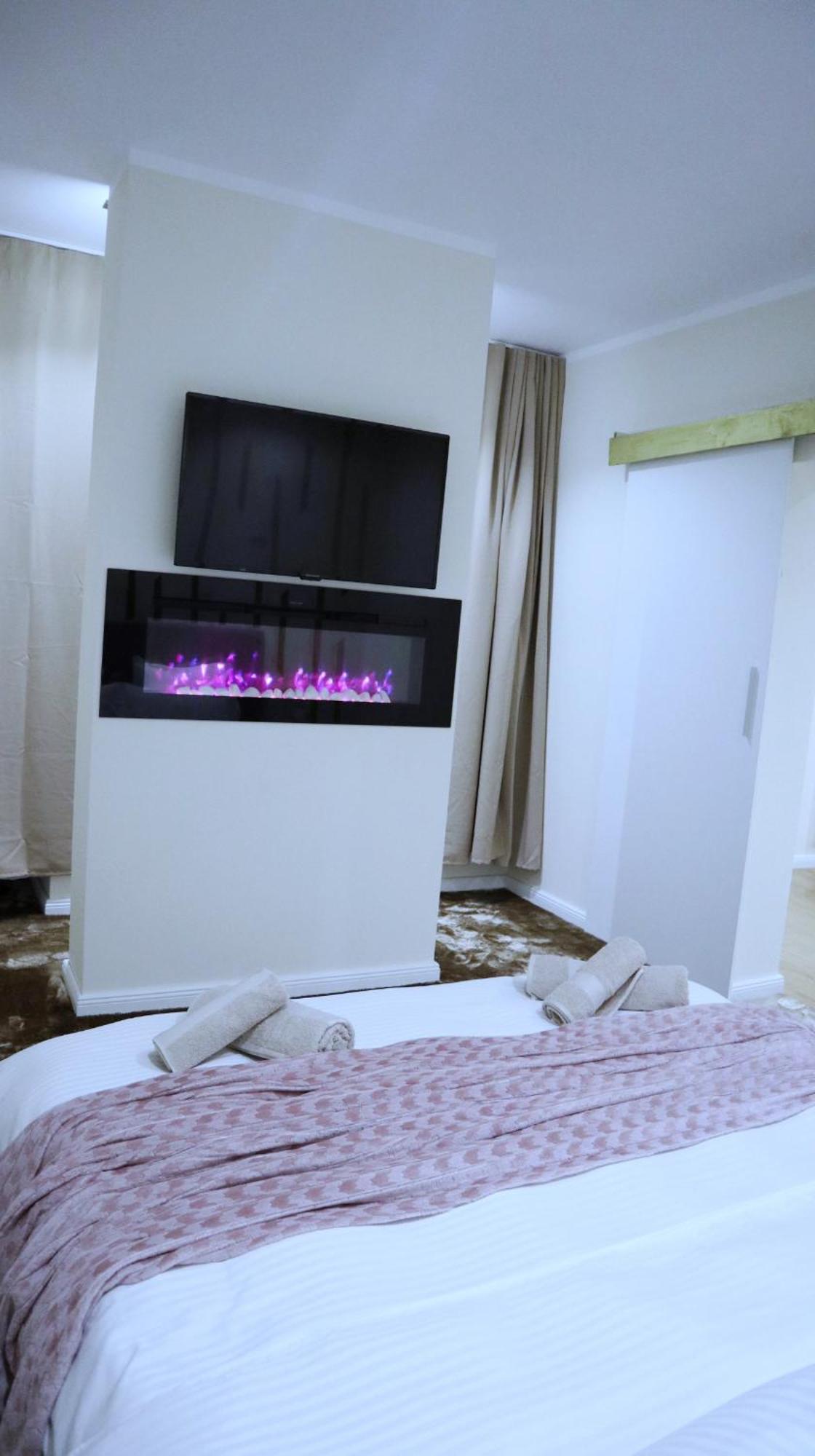 Apartament Royal Деж Екстер'єр фото